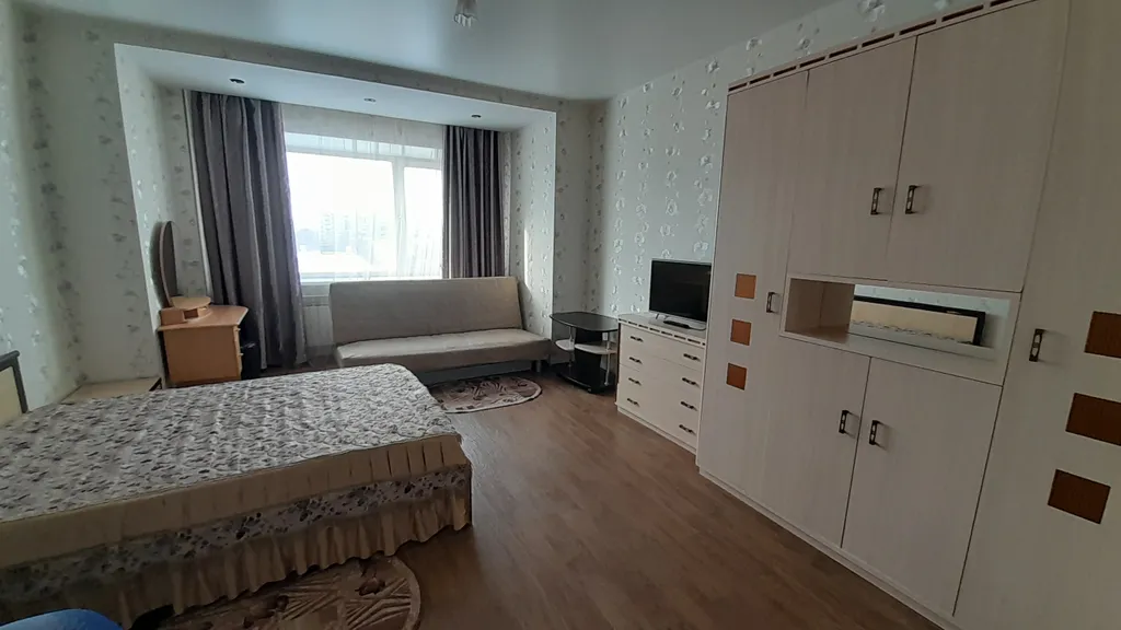 Квартира Однушка в центре города — аренда посуточно в Сургут