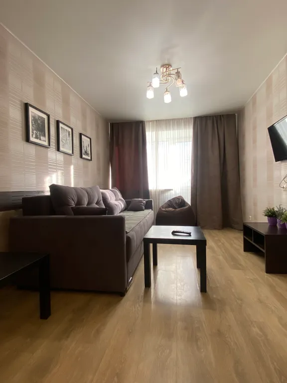 Квартира Двухкомнатная квартира в центре — Красноярск