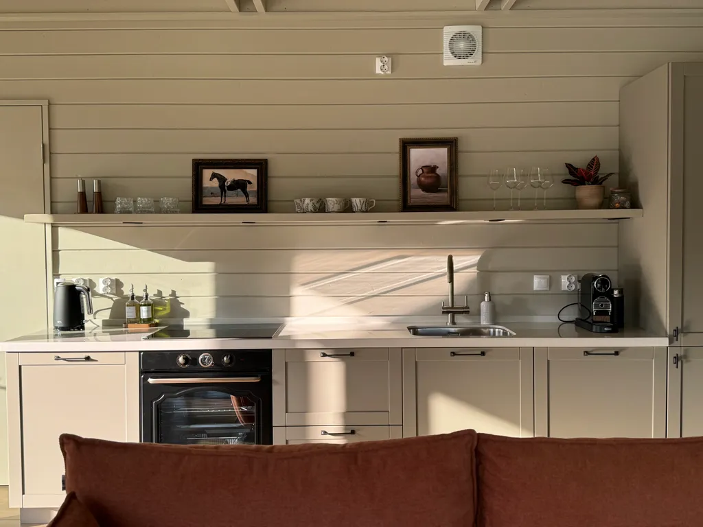 Уютный загородный дом в тишине