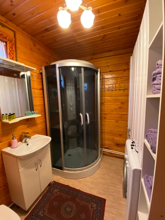 Уютный семейный домик на берегу моря