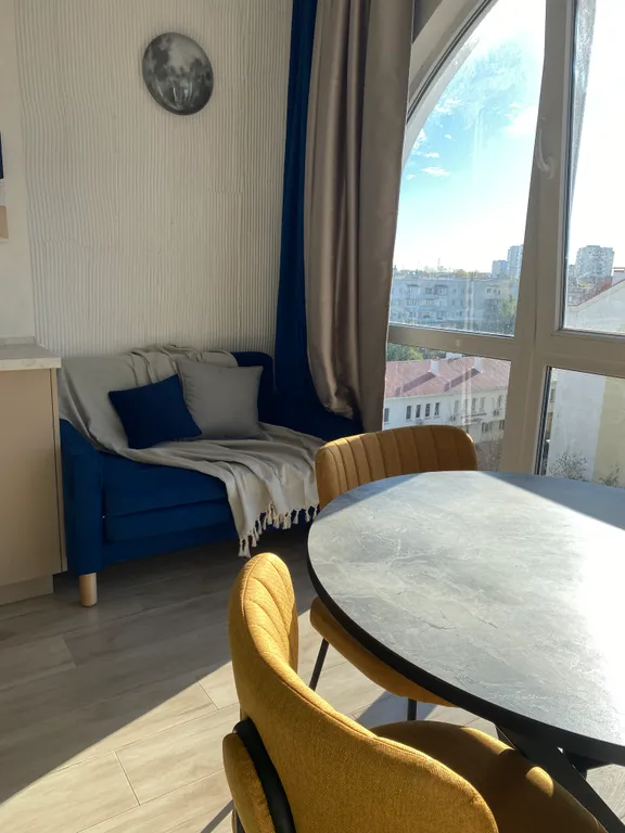 Новая уютная квартира с видом на море