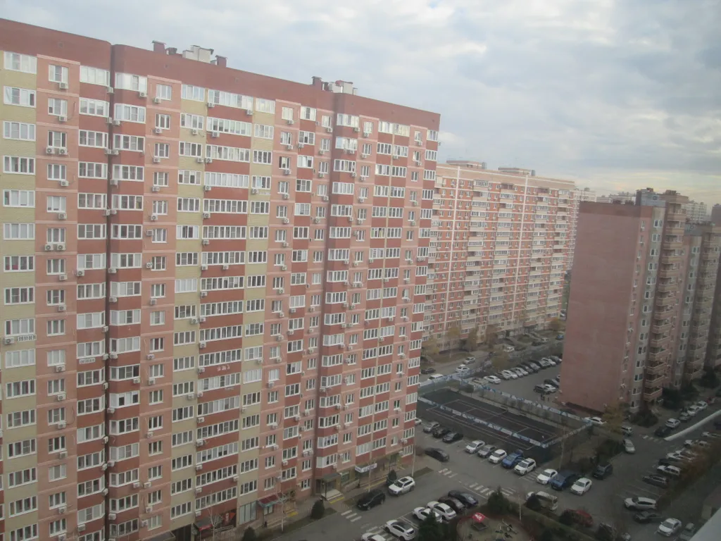 Чистая, уютная квартира возле стадиона в ЖК Панораме