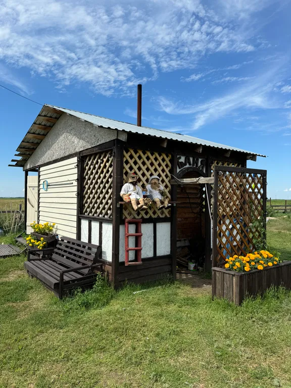 Летний четырехместный домик с верандой