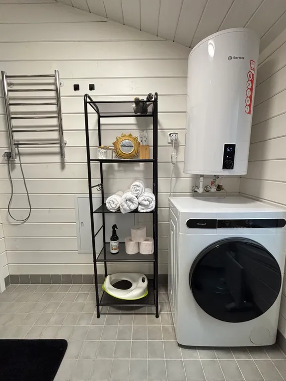 Уютный дом барн в лесу