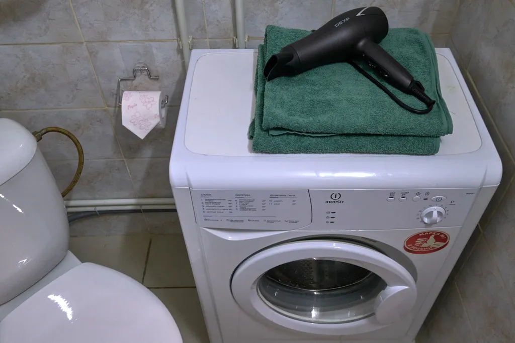 Студия №8 с видом на реку