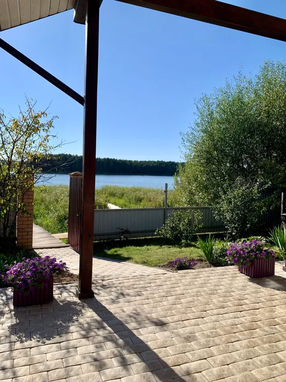 Коттедж Дом на берегу озера Селигер в сосновом бору — Осцы