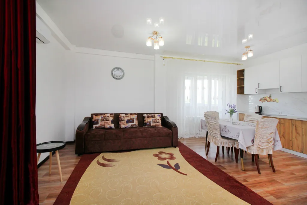 Квартира на берегу озера