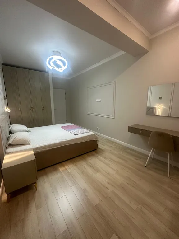 4-комнатная Квартира