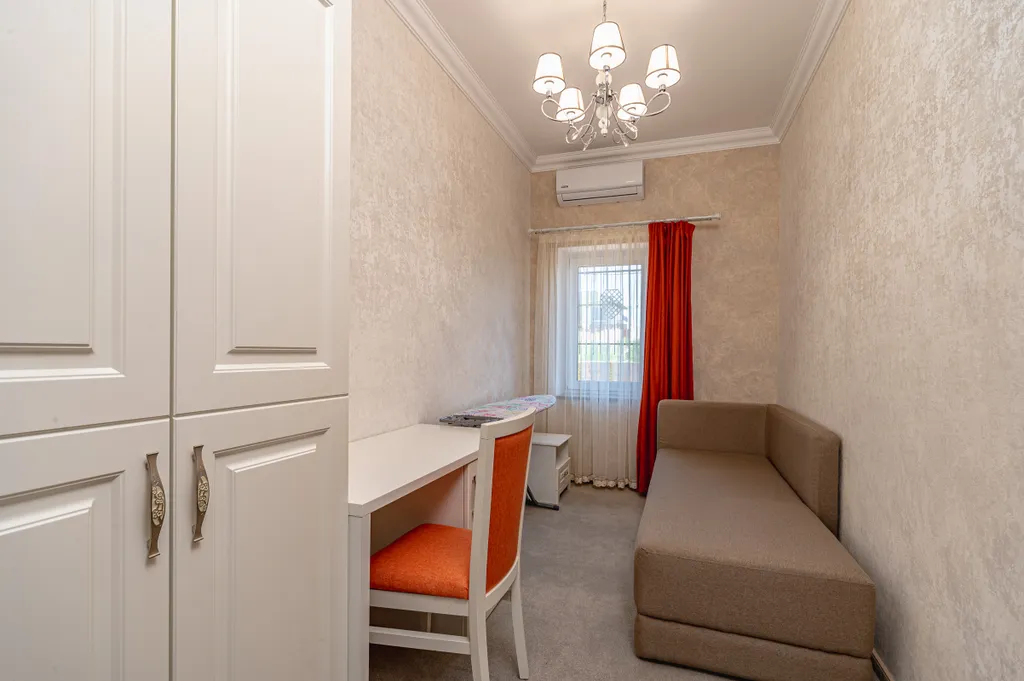 Квартира 3-комнатная Квартира — Анапа