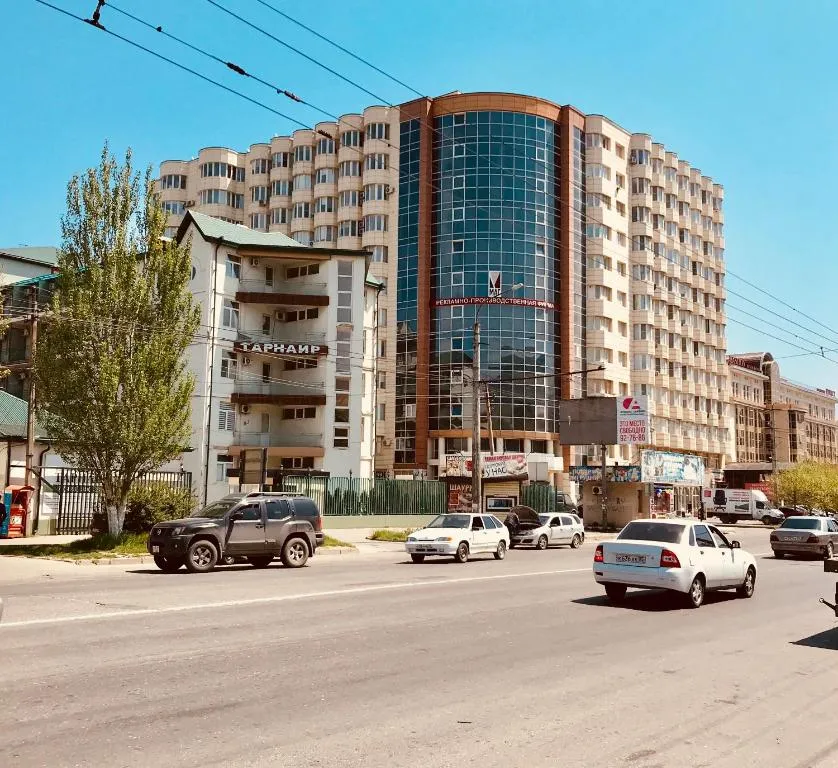 Квартира Квартира Апартамент в центре с панорамным видом на гору Тарки Тау — Махачкала