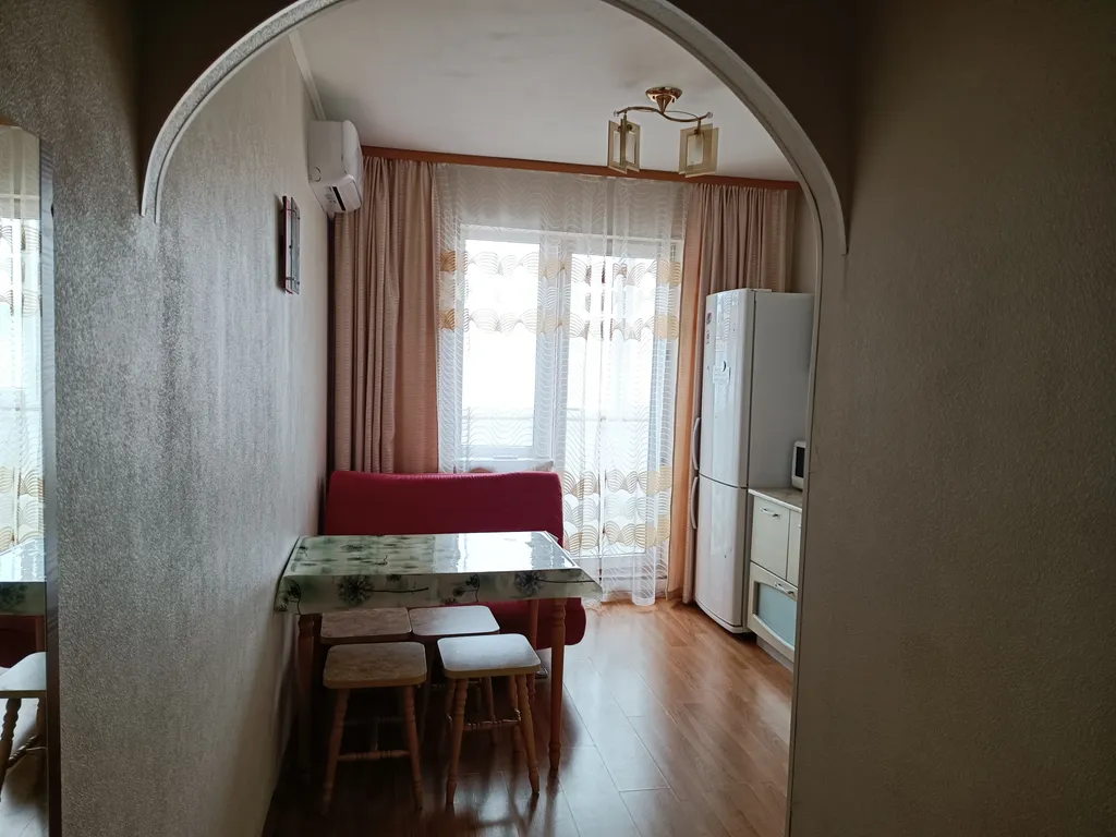 Просторная 1-комнатная квартира в экологически чистом районе