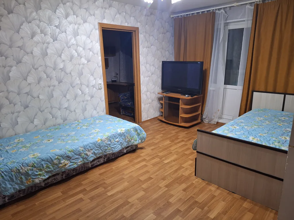 Квартира Тёплая, комфортноая, уютная квартира рядом с центром — Тихвин