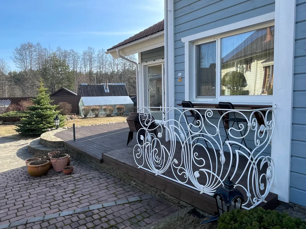 Уютный и комфортный деревянный дом