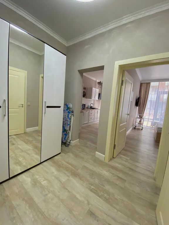 Светлые апарты с собственной террасой у самого моря