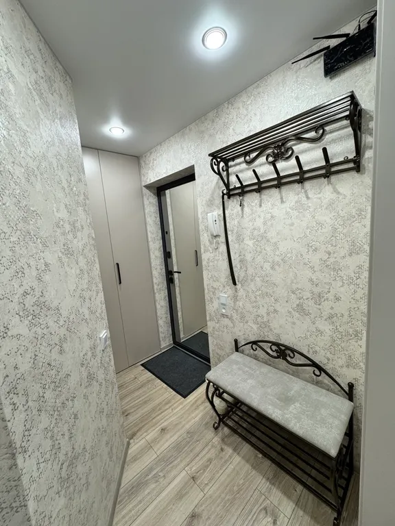 Совсем новенькая квартира