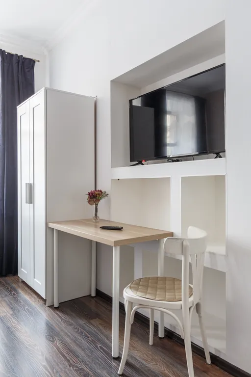 Квартира Комната с санузлом и видом во двор у Исаакиевского собора — Санкт-Петербург