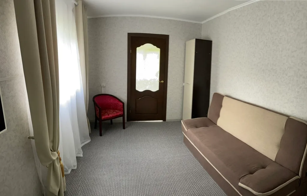 Коттедж Апартаменты с видом на озеро тихое — Светлогорск