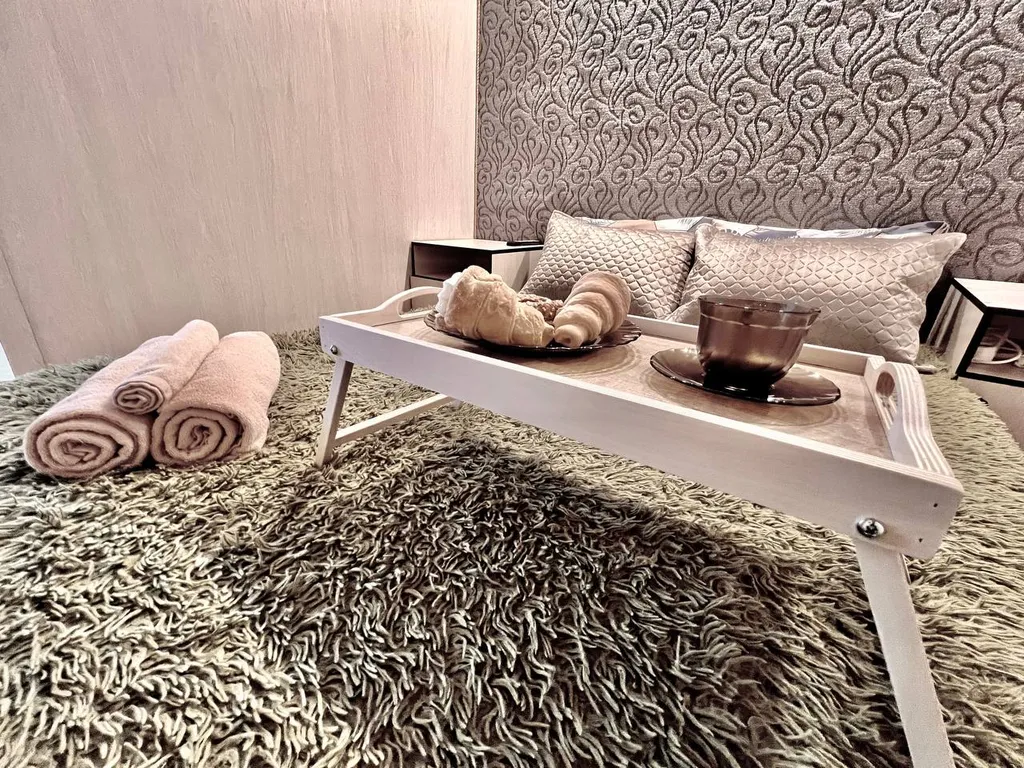 Квартира 1+ евро семейные апартаменты, центр, парковка, кафе, вояж, гудвин, развязка — Тюмень