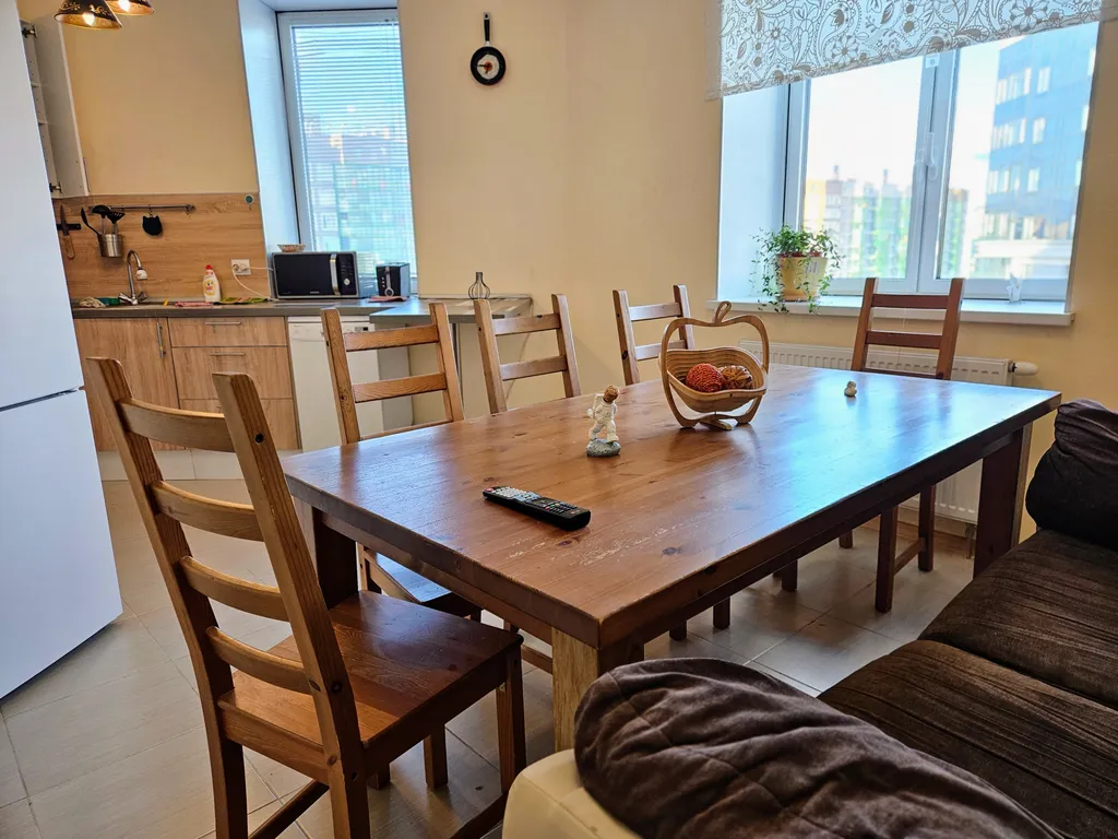 Просторная 80кв евро-трёшка с двумя сан узлами рядом с метро