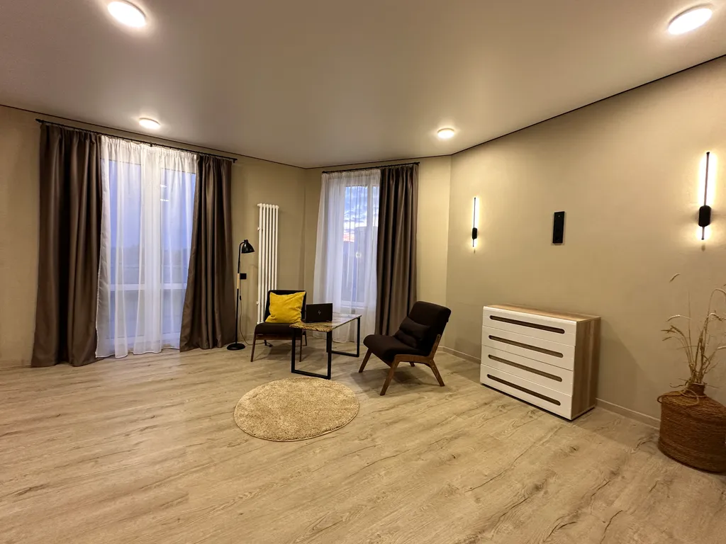 Дом с баней и бассейном на большую компанию