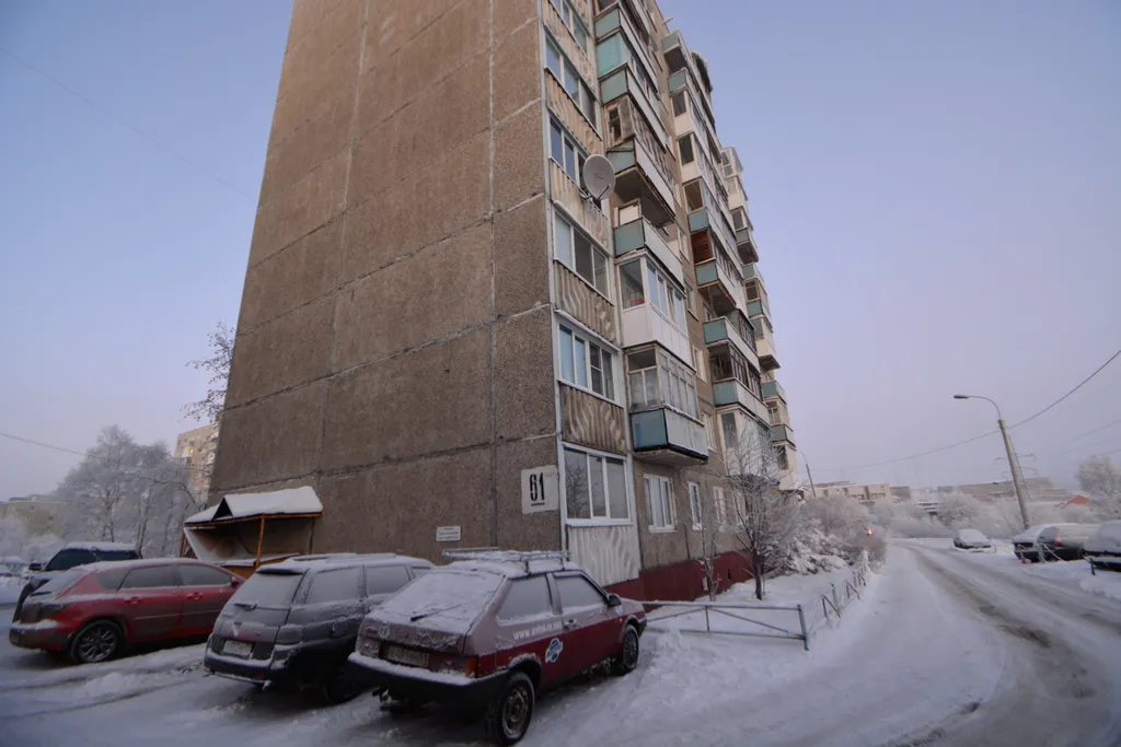 Однокомнатная квартира с балконом и лифтом у ТРЦ Плазма