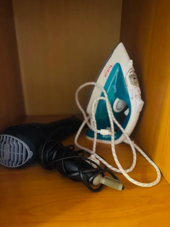 Уютная двухкомнатная квартира с видом на пруд