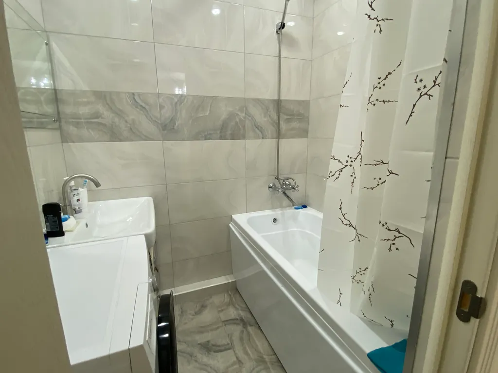 Абсолютно новая, уютная, большая, светлая квартира у моря