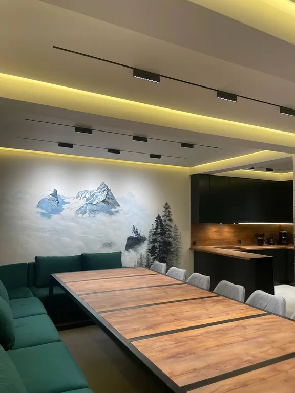 Домик в лесу для большой компании