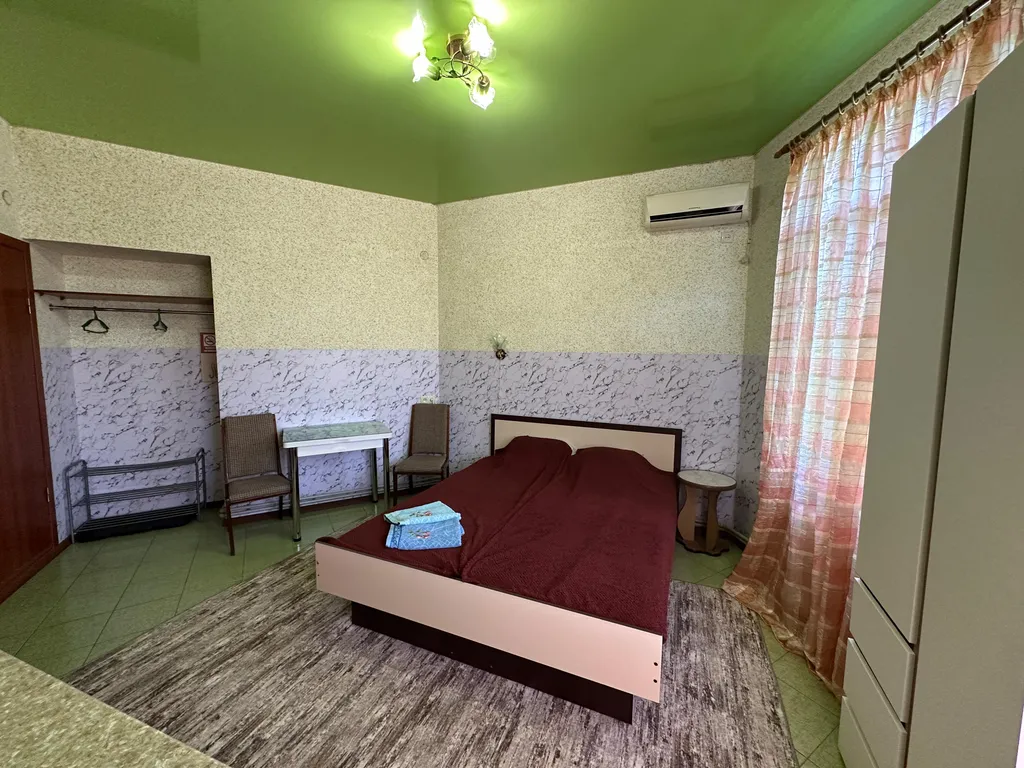 Квартира Однокомнатный номер в центре города — аренда посуточно в Керчь