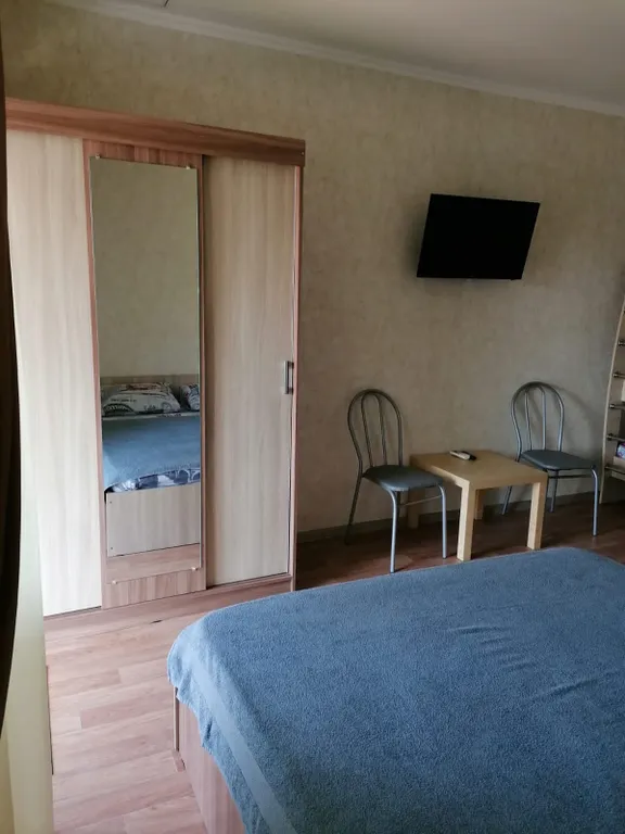 Квартира Квартира Четырехместный номер с удобствами — Ейск