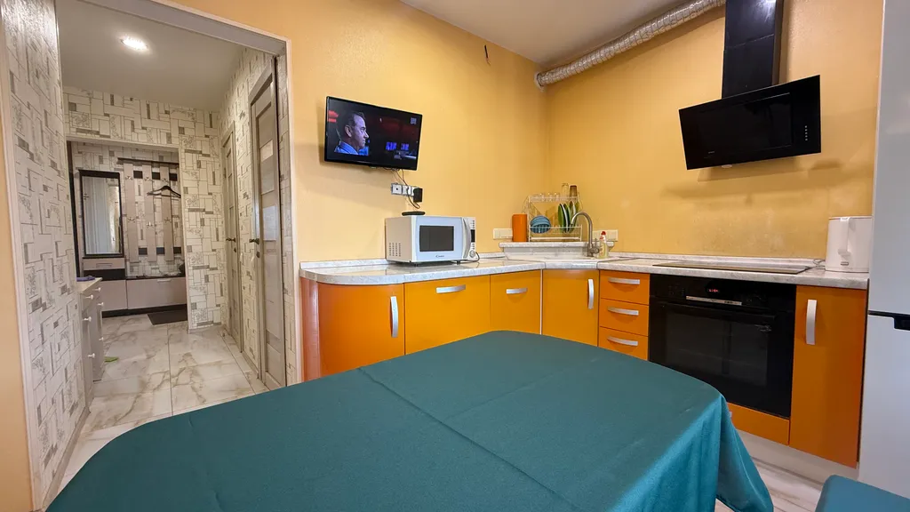 Просторная квартира для компании до 9 человек: по цене отеля, с душой