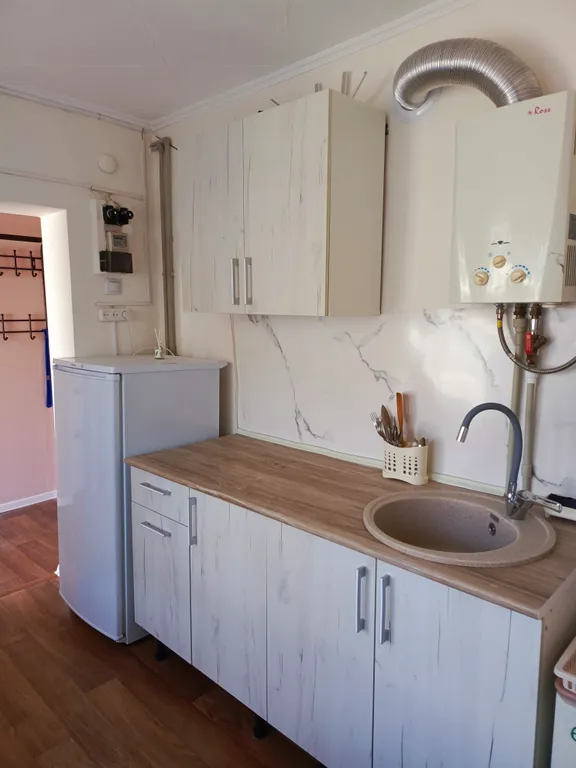 Квартира 2-комнатная Квартира — Евпатория