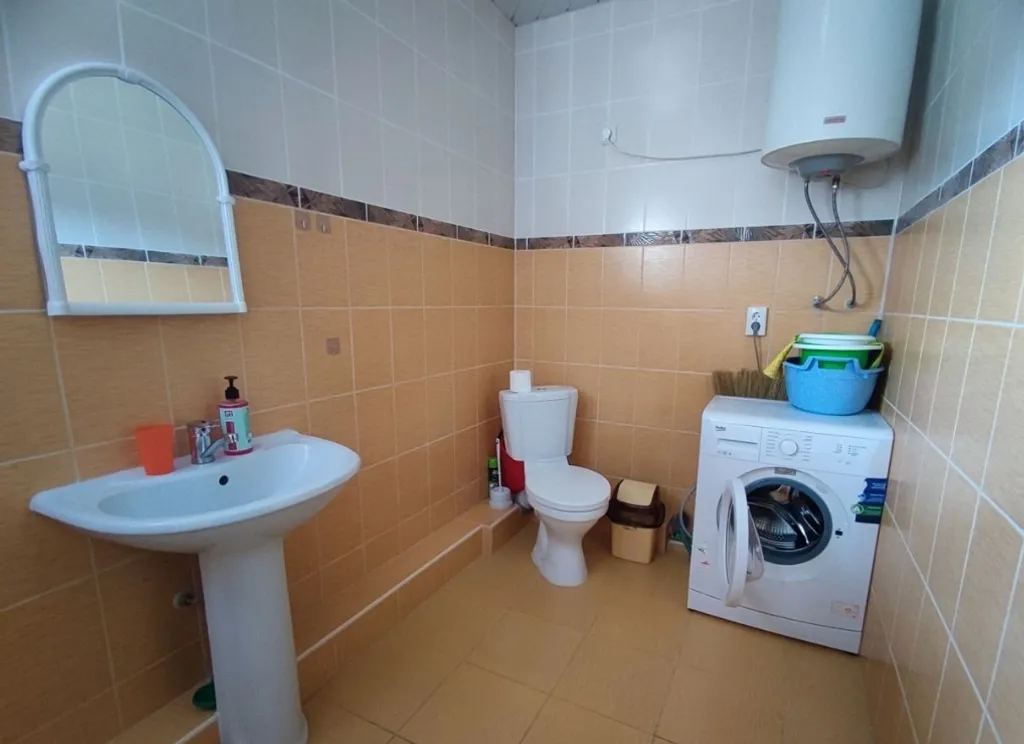 Просторная, светлая квартира в центре поселка Агой