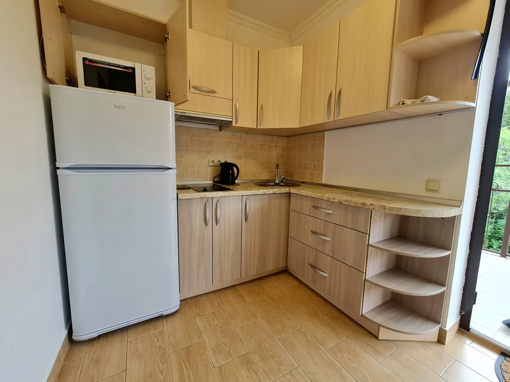 Супервидовая квартира в Ливадии рядом с морем