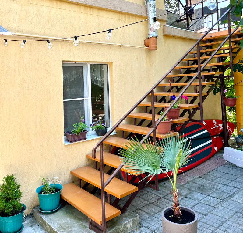 Уютные апартаменты  в шаговой доступности к морю