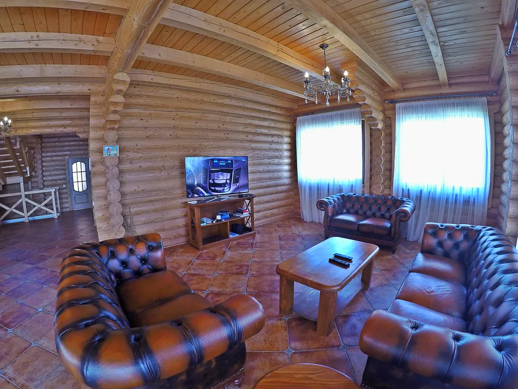 Дом с панорамным видом на море и гору Аю-Даг