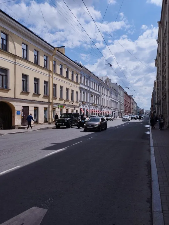 Квартира Квартира с паркетом и высокими потолками — Санкт-Петербург