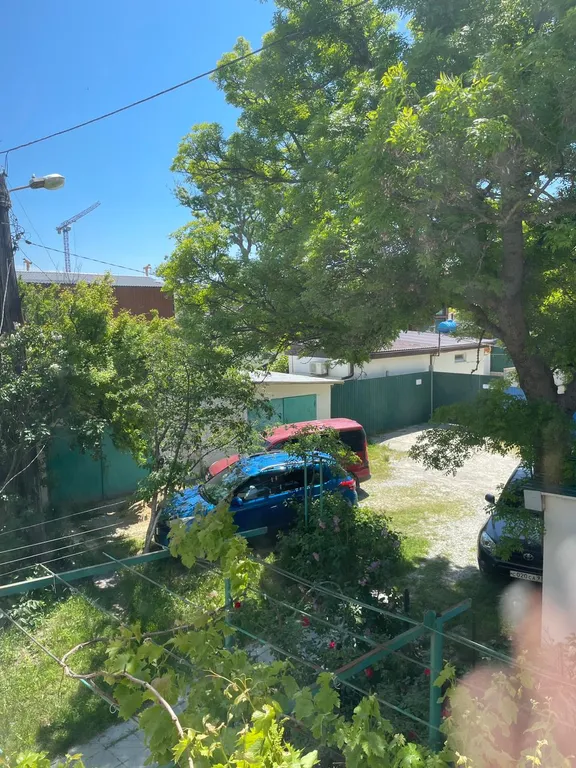 Квартира Просторная квартира в 5 минутах от моря с отдельным входом — Геленджик