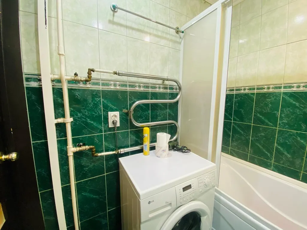 2-комнатная квартира с отличным ремонтом в центре Мурманска