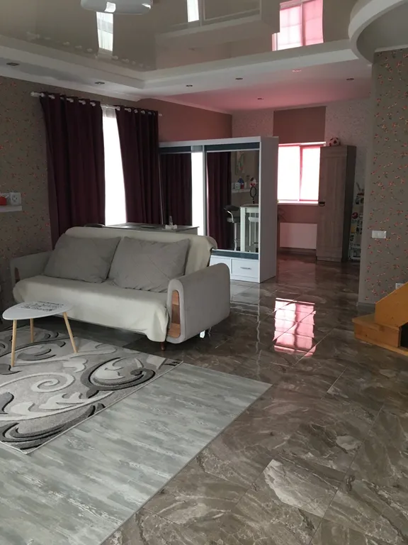 Дом у озера