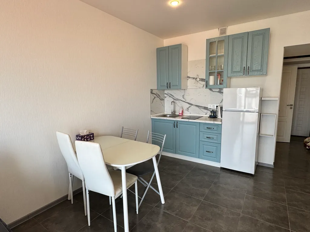 Панорамный вид на море и горы