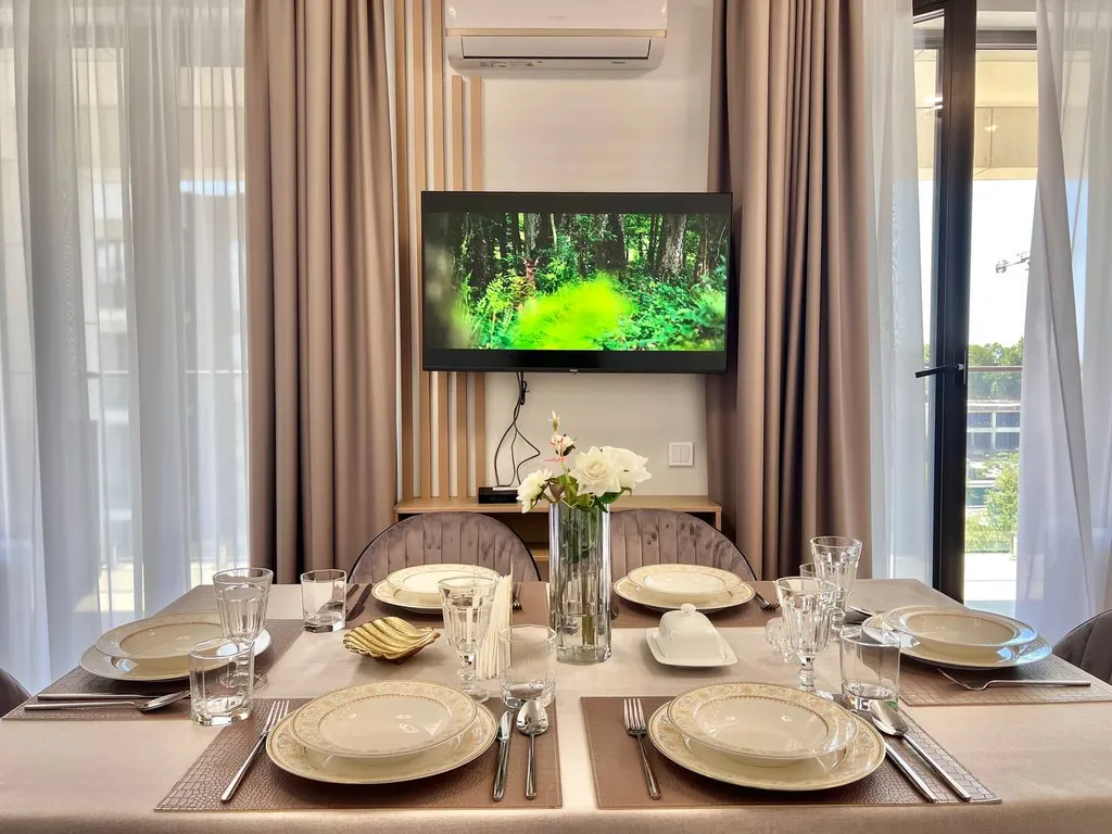 Евро - апартаменты с бассейном