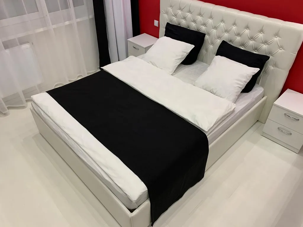 Квартира Квартира у парка, с удобным выездом на Санкт-Петербург и Москву — Великий Новгород