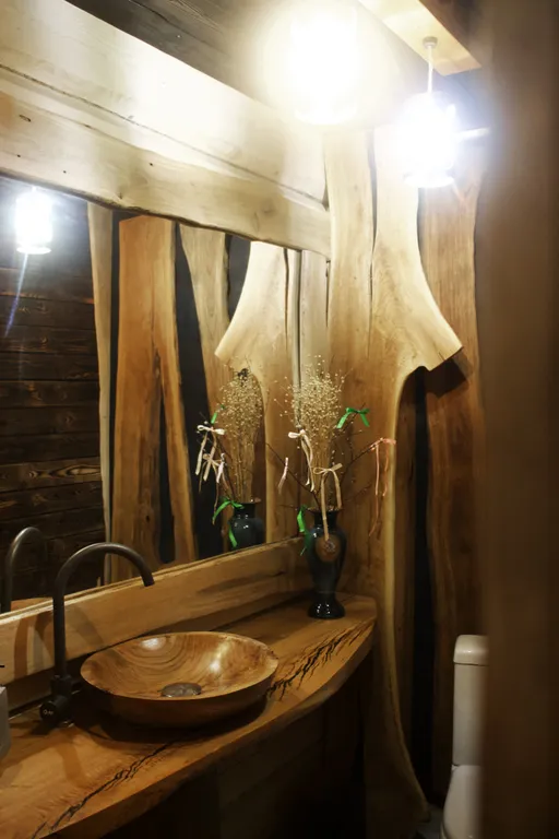 Дом-коттедж банкетный зал, спальни, доп: баня и купель, Минское море