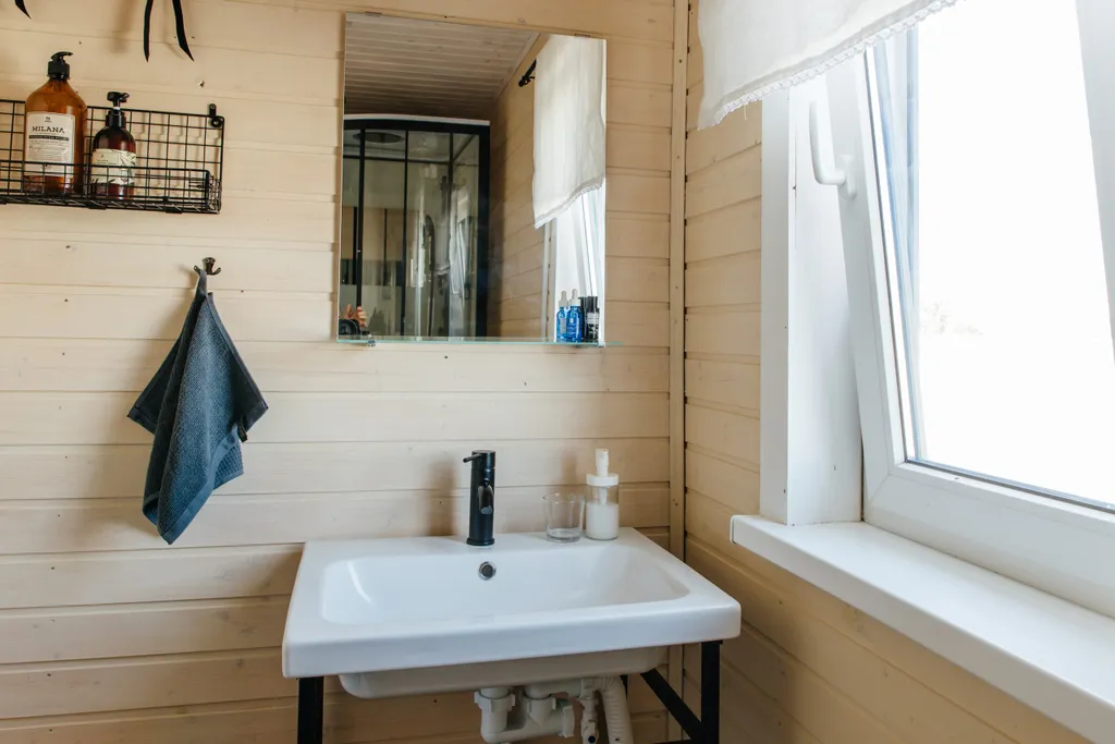 Большой дом с душой у соснового леса