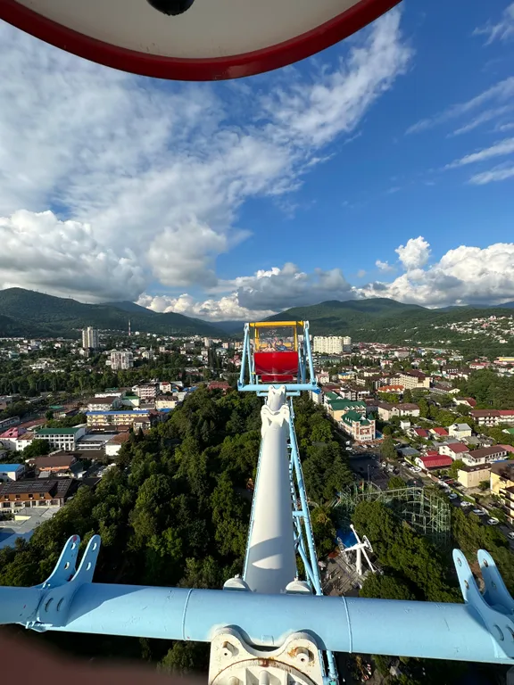 Квартира Видовая 2-комнатная квартира с двумя спальнями и отдельной кухней — Лазаревское