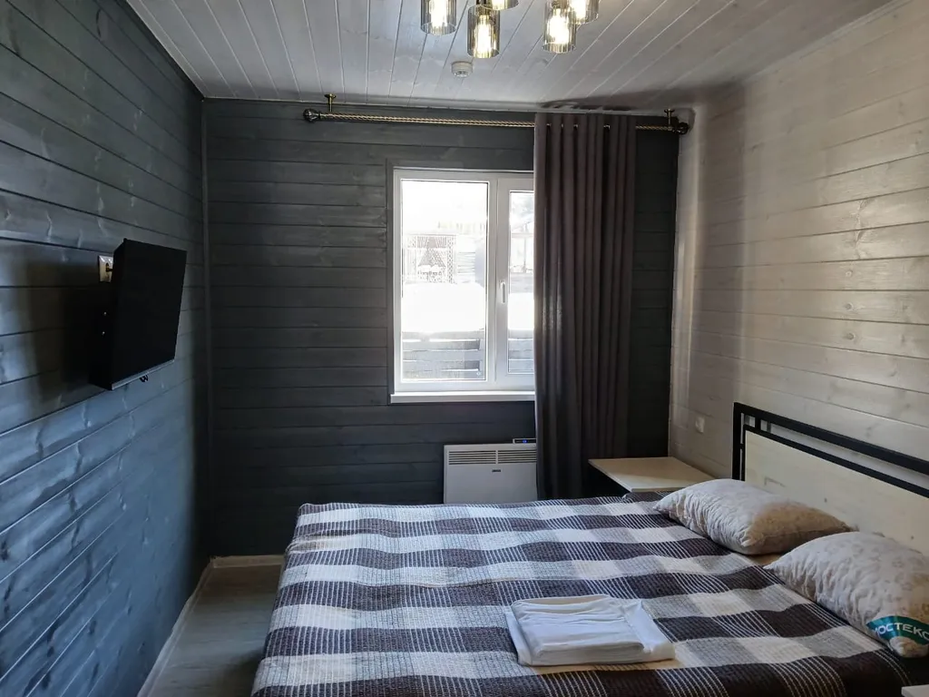 Домик шале с шикарным видом на горы и лес