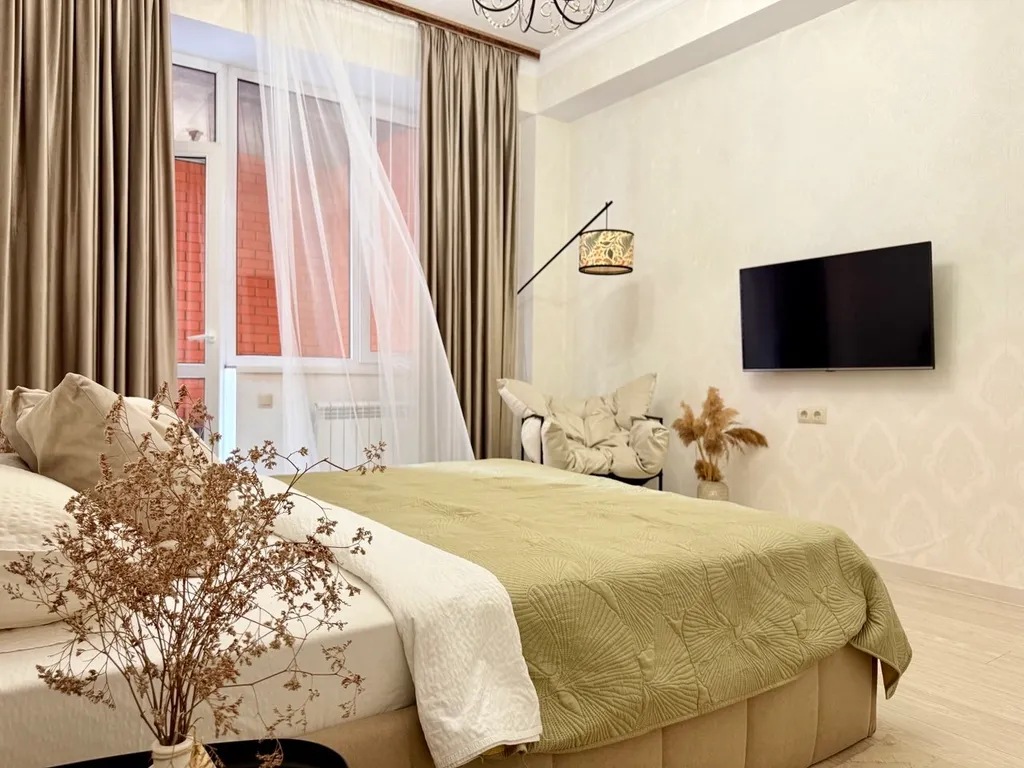 Уютная двухкомнатная квартира у моря и центра