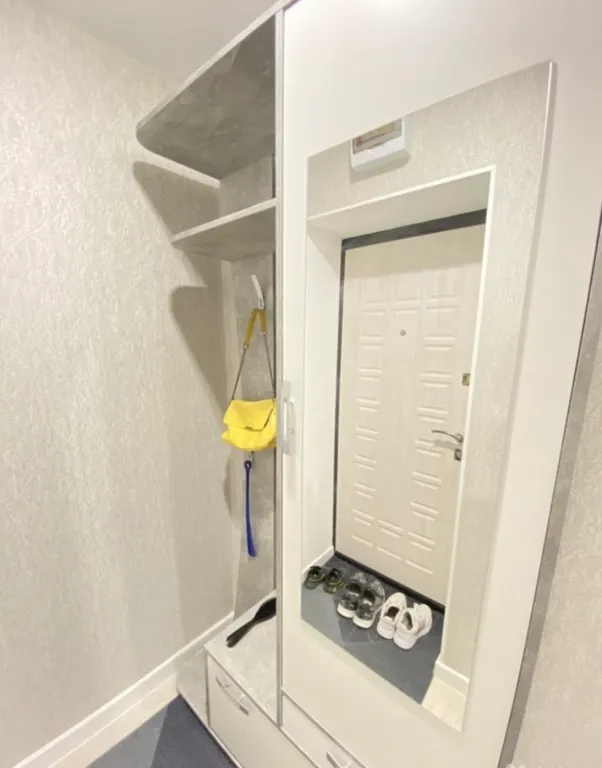 Окно в Париж