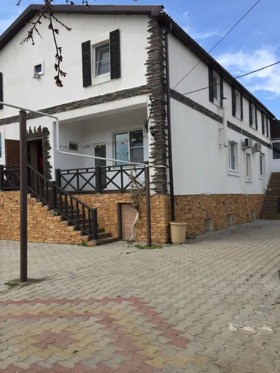 У Елены и Сергея